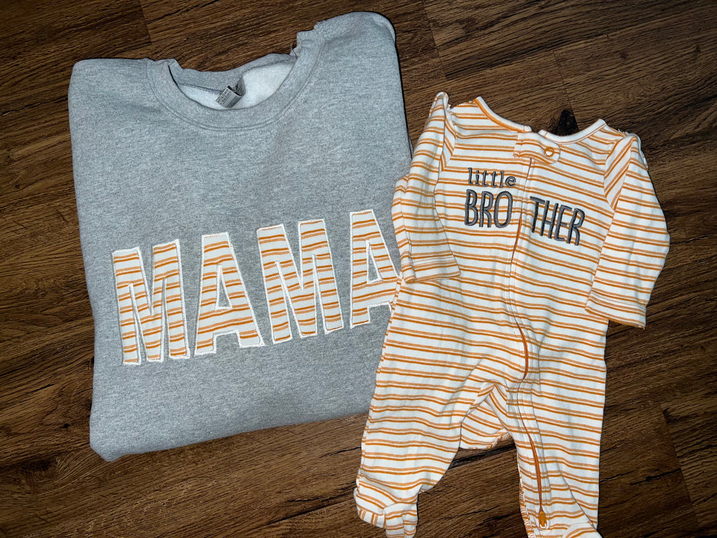 Original MAMA Keepsake Crewneck